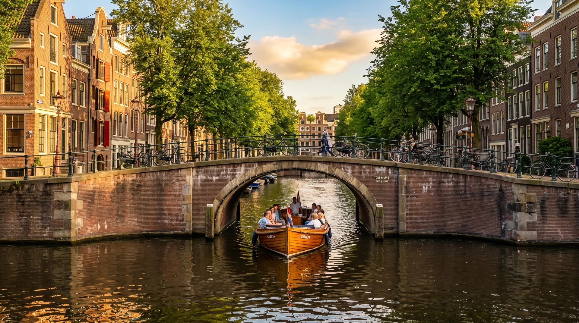 Une croisière sur la ceinture de canaux : voir Amsterdam depuis l'eau, comme il faut - Amsterdam